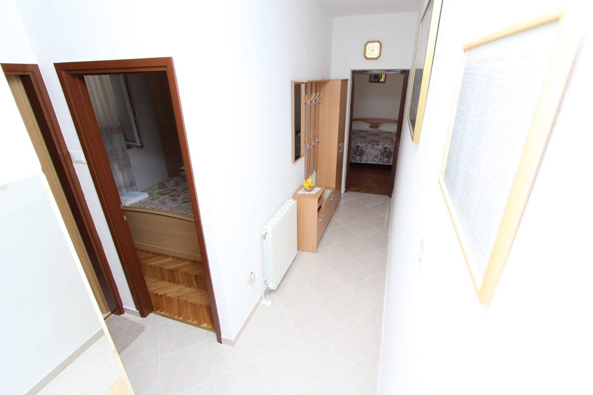 Apartments Milka ロヴィニ 部屋 写真